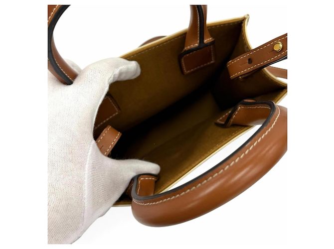 Céline Celine Triomphe Mini Vertical Cabas Schultertasche aus beschichtetem Canvas und Leder Braun Roh - Ansicht 7