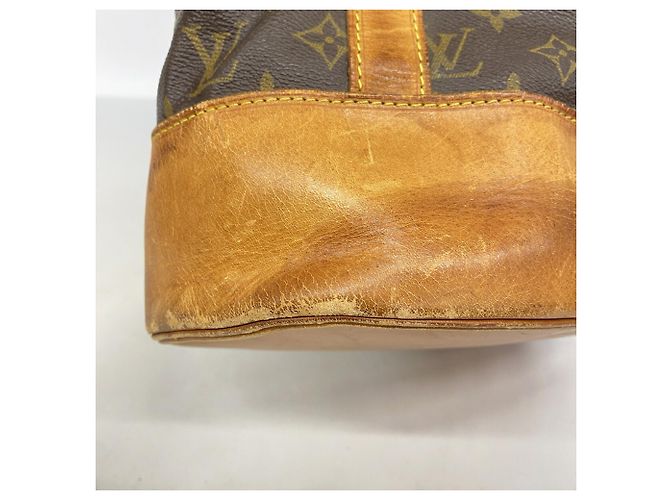 Bolsa de Ombro Louis Vuitton Monogram Randonee GM Marrom - vista 7