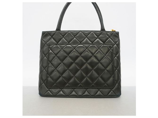 Borsa Tote Chanel in pelle d'agnello nera Nero - vista 9