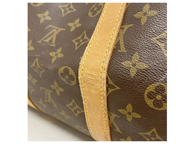 Louis Vuitton Boston Monogram Keepall Bandoulière 55 Castaño - vista 11