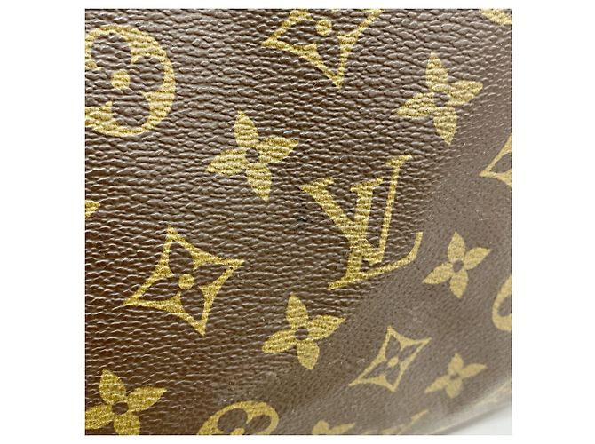 Louis Vuitton Boston Monogram Keepall Bandoulière 55 Castaño - vista 18