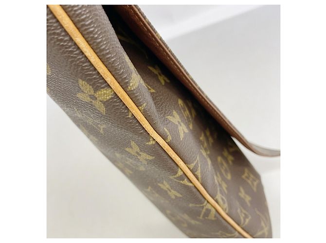 Borsa a tracolla Louis Vuitton Monogram Musette Marrone - vista 11