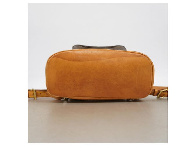 Mochila Louis Vuitton Monogram Montsouris MM Castaño - vista 3