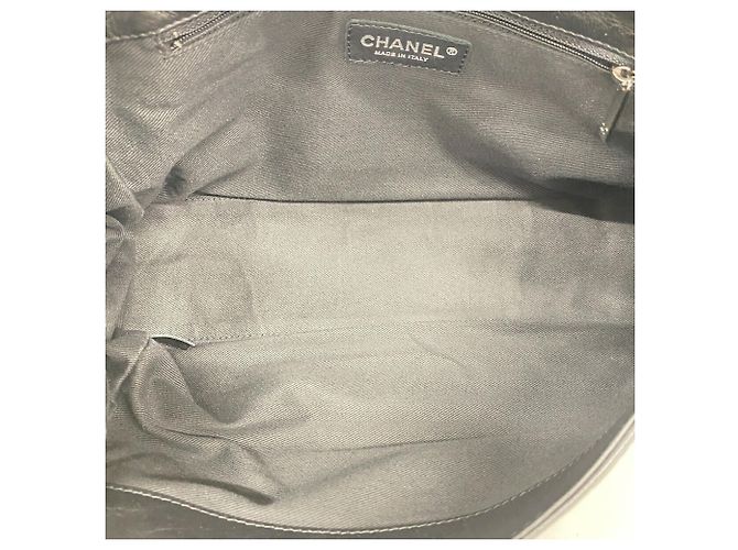 Chanel Schultertasche aus Lammleder Schwarz - Ansicht 4