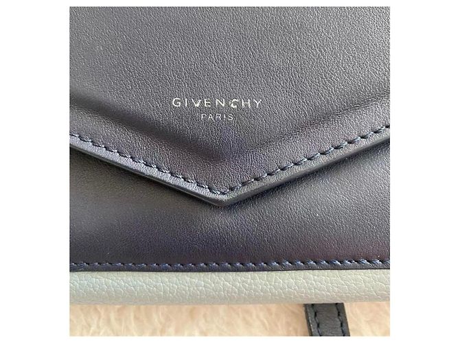 Givenchy Bicolor Navy and Light Blue Leather Shoulder Bag Dark blue - view 10