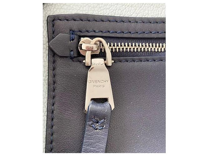 Givenchy Bicolor Navy and Light Blue Leather Shoulder Bag Dark blue - view 11