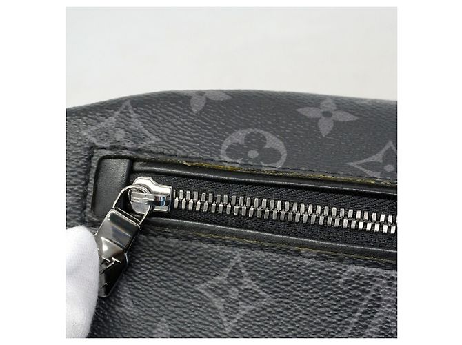 Louis Vuitton Monogram Eclipse Discovery Bum Bag PM Black - view 7