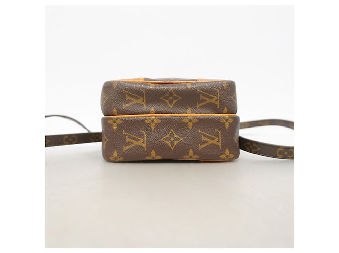 Sac à épaule Louis Vuitton Monogram Amazon Marron - vue 3