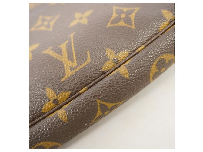 Bolso Louis Vuitton Monogram Pochette Accessoires Castaño - vista 7