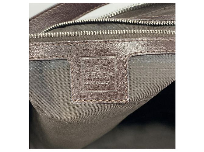 Fendi Zucca Schultertasche aus Nylon-Canvas Braun - Ansicht 5