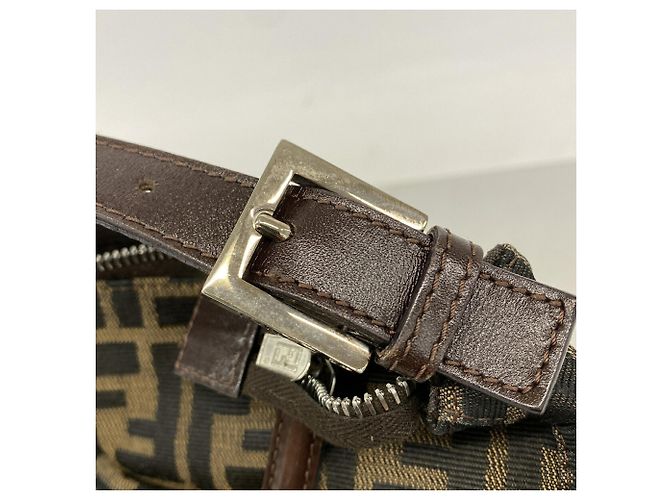 Fendi Zucca Schultertasche aus Nylon-Canvas Braun - Ansicht 8