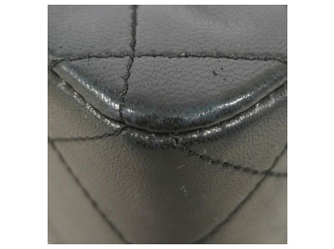 Chanel Matelassé Schultertasche Schwarz - Ansicht 7
