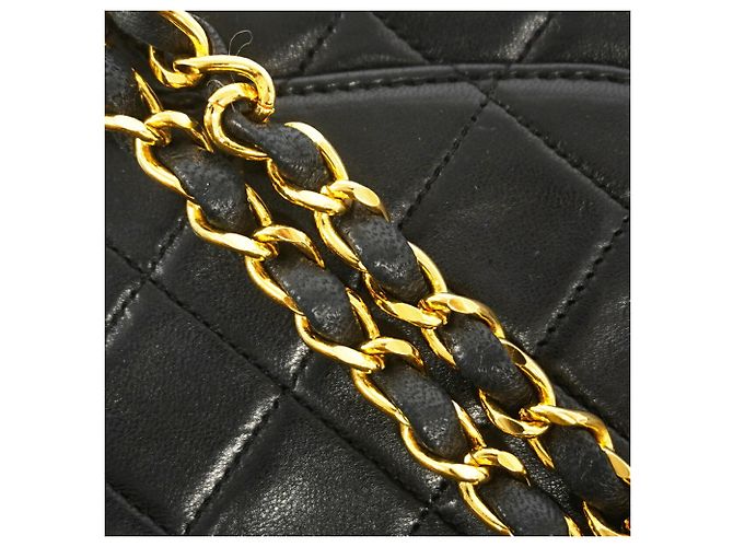 Chanel Matelassé Schultertasche Schwarz - Ansicht 9