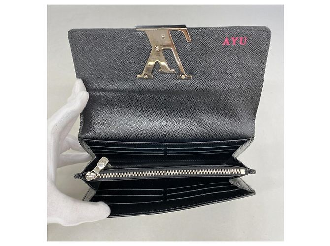 Cartera larga Louis Vuitton de cuero Epi Negro - vista 3