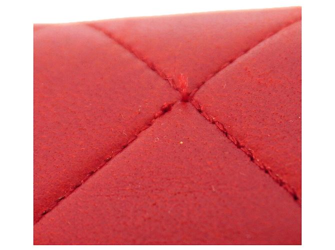 Borsa a tracolla con catena Chanel Matelassé Rosso - vista 10