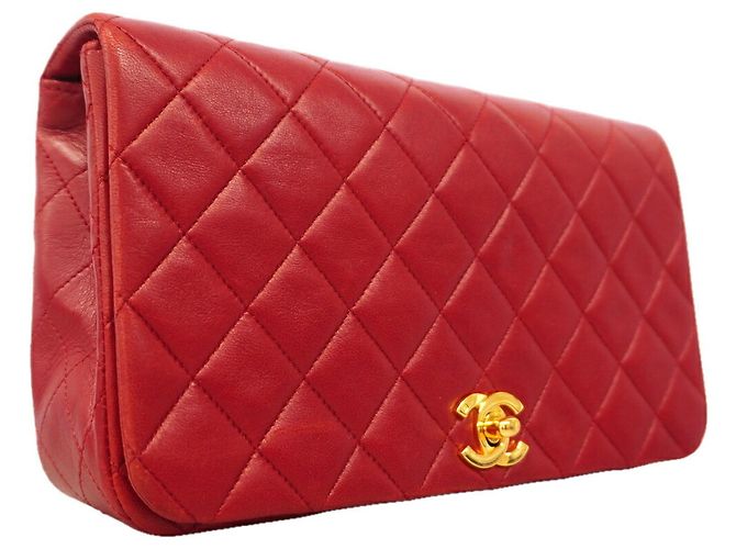 Borsa a tracolla con catena Chanel Matelassé Rosso - vista 2