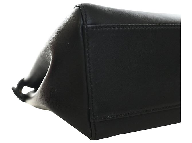 Fendi Peekaboo Iconic Mini Satchel aus schwarzem Leder - Ansicht 10