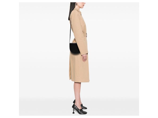 LOEWE Borsa a tracolla Heel piccola in pelle di vitello liscia nera Nero - vista 6