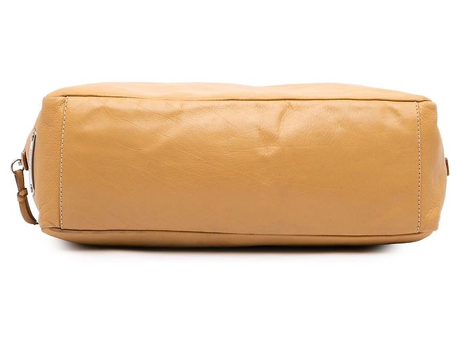 Sac à épaule Miu Miu en cuir marron Caramel - vue 3