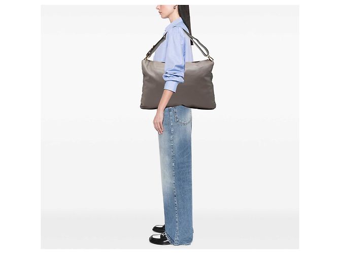 Miu Miu Brown Soft Calf Cloud Hobo Braun Taupe - Ansicht 7