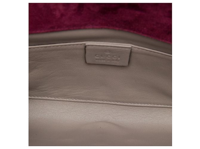 Clutch Broadway Gucci in camoscio rosso con cristalli - vista 4