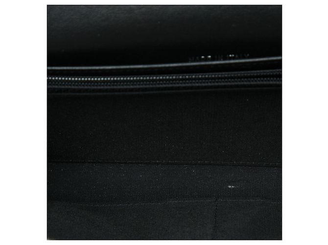 Chanel Boy Wallet On Chain aus schwarzem gestepptem Lammleder - Ansicht 4