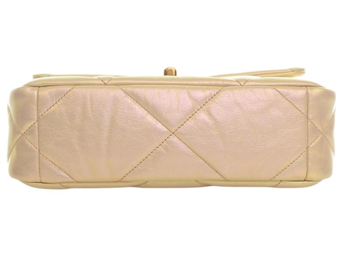 Chanel Beige Medium Iridescent Lambskin 19 Flap - Ansicht 5