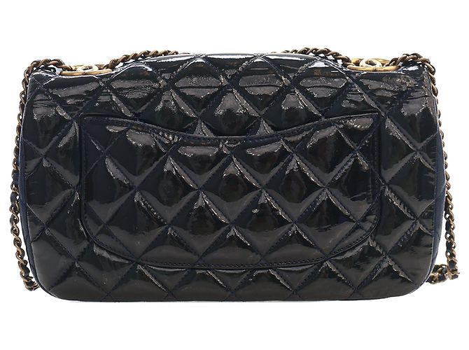 Chanel Blue Paris Salzburg Medium Patent and Goatskin CC Eyelet Flap Blu navy - vista 2