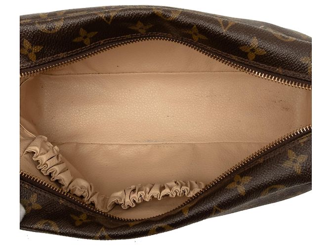 Louis Vuitton Brown Monogram Trousse Toilette 28 Castaño - vista 4