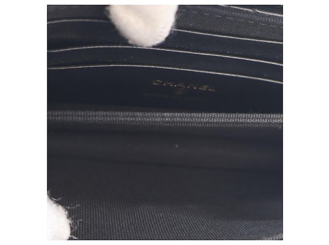 Portacellulare con catena Chanel Mini CC Quilted in pelle d'agnello nera Nero - vista 6