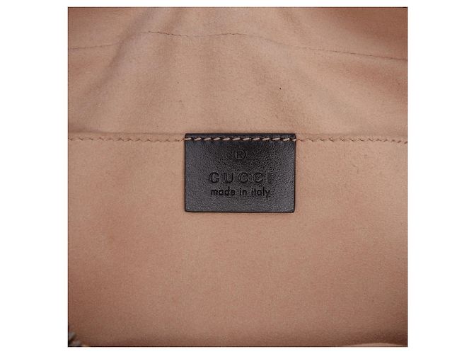 Gucci Borsa a tracolla Small GG Marmont Matelassé in pelle di vitello nera Nero - vista 5
