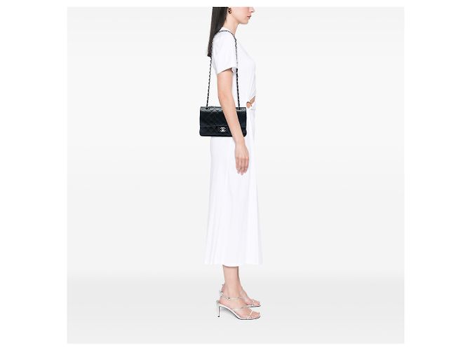 Chanel Black Medium Classic Lambskin Double Flap Preto - vista 5