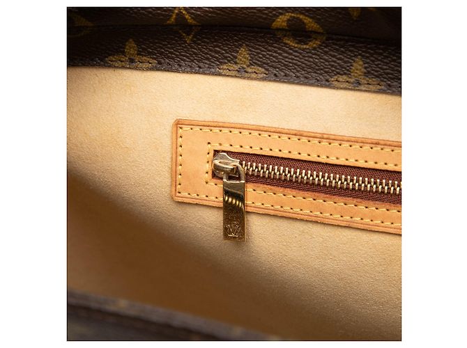 Louis Vuitton Brown Monogram Luco - view 6