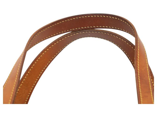 Louis Vuitton Brown Monogram Luco - view 9