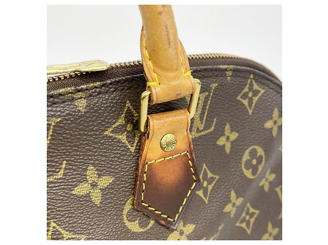 Sac à main Louis Vuitton Monogram Alma Marron - vue 10