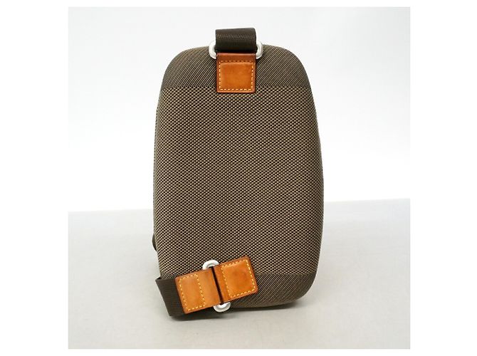 Sac bandoulière Louis Vuitton Damier Géant Maje - vue 10