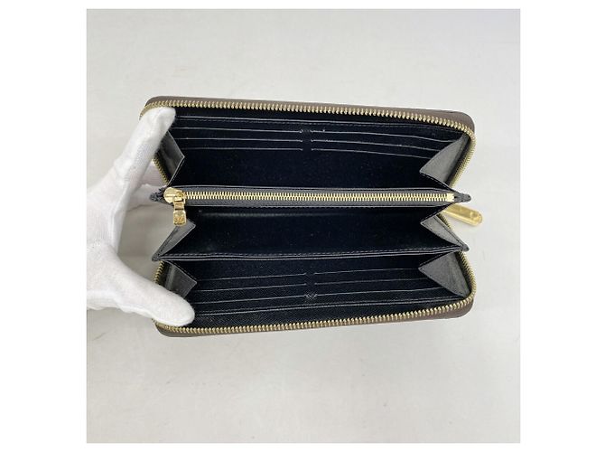 Carteira Zippy Monogram Reverse Louis Vuitton Marrom - vista 3