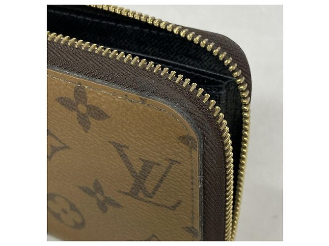 Carteira Zippy Monogram Reverse Louis Vuitton Marrom - vista 6
