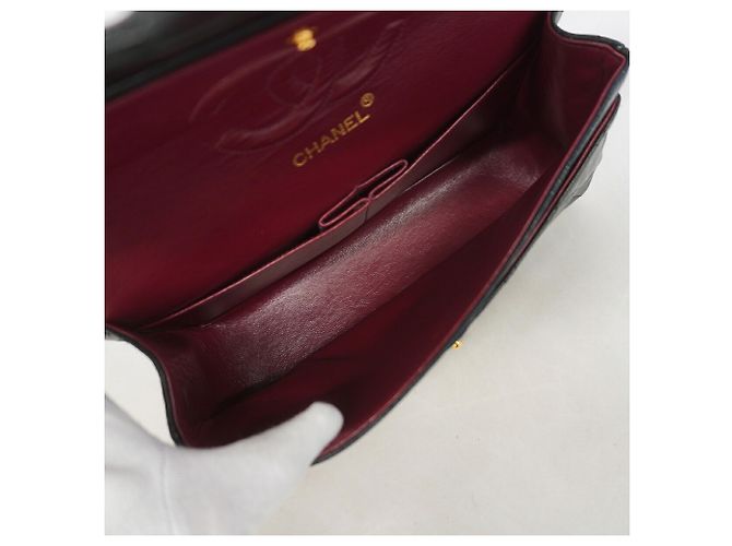 Borsa a tracolla Chanel Matelassé Nero - vista 4