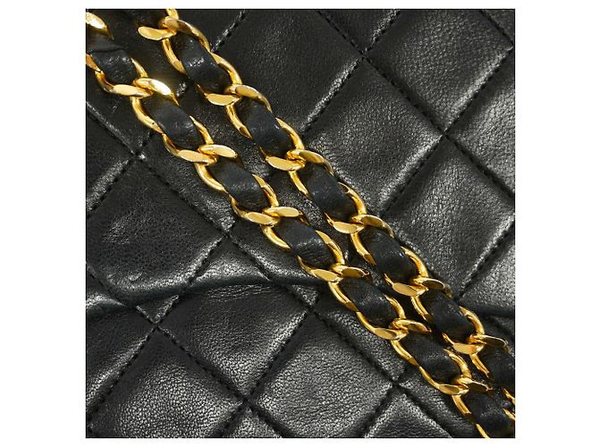Borsa a tracolla Chanel Matelassé Nero - vista 9