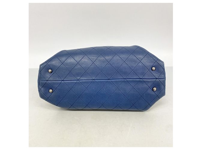 Borsa a tracolla Chanel Matelassé con catena Blu - vista 3