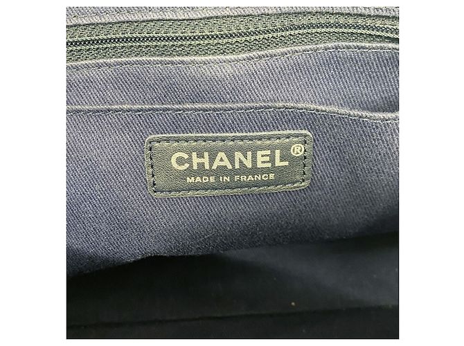 Borsa a tracolla Chanel Matelassé con catena Blu - vista 5