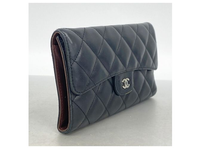 Cartera larga tri-fold Chanel de piel de cordero negra Negro - vista 2