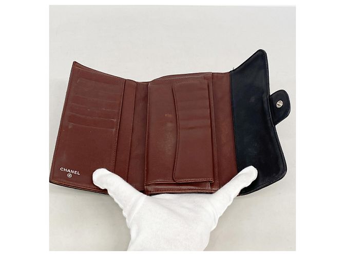 Cartera larga tri-fold Chanel de piel de cordero negra Negro - vista 3