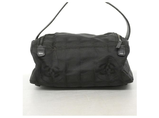 Chanel Vanity Bag aus schwarzem Nylon - Ansicht 11