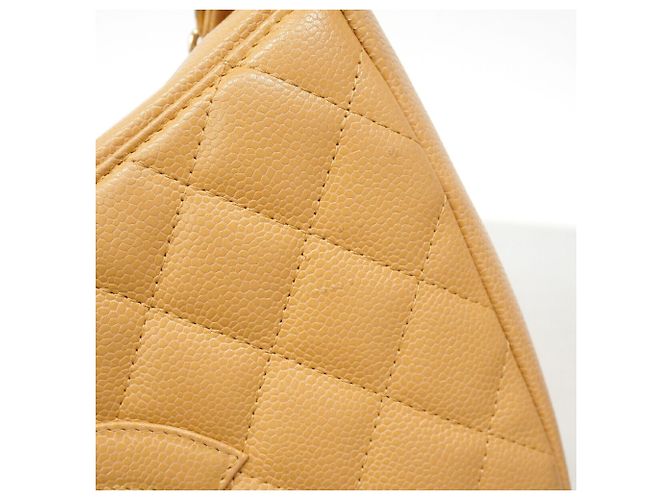 Borsa a tracolla con catena Chanel Matelassé Beige - vista 12
