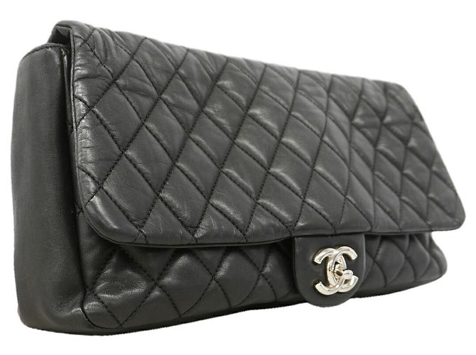 Borsa a tracolla Chanel Matelassé Nero - vista 2