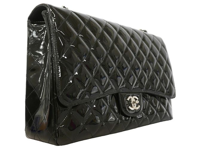 Borsa a tracolla Chanel in pelle verniciata nera Nero - vista 2