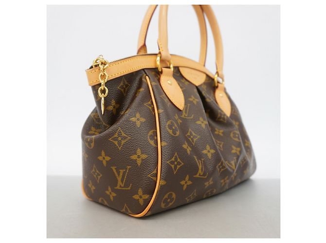 Bolso Louis Vuitton Monogram Tivoli PM Castaño - vista 2