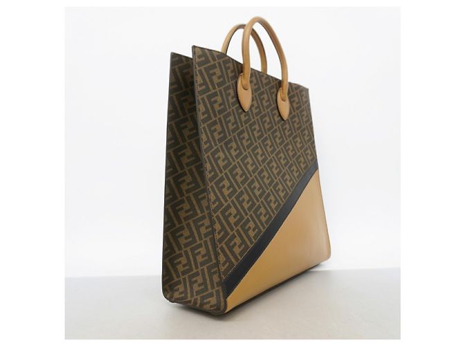Sac cabas Fendi Zucca en cuir marron - vue 2